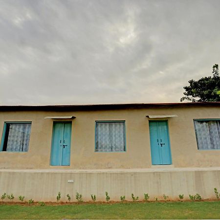Hotel O The Mud House Bhundsi 外观 照片